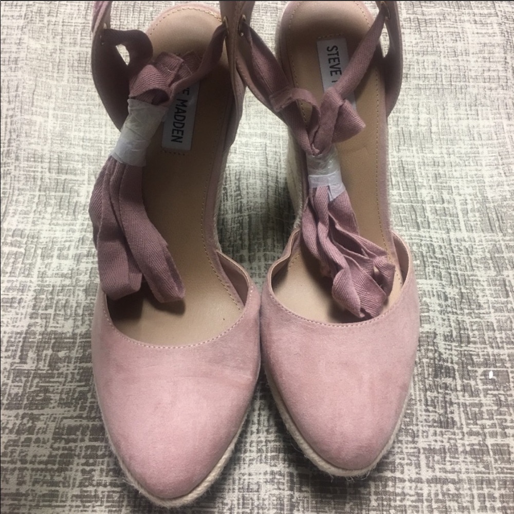 STEVE MADDEN WEDGES